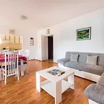 Two-bedroom In Daire *