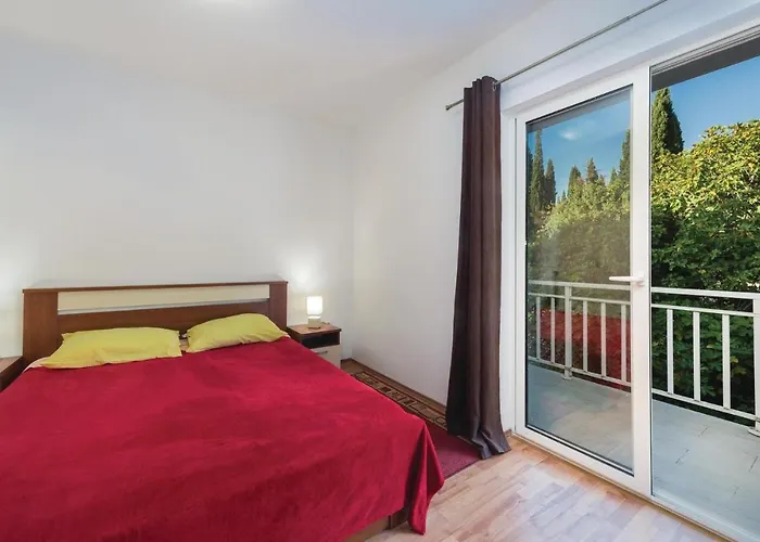 Apartmán Two-bedroom In Blace